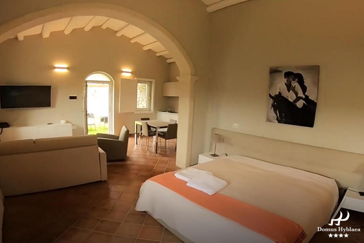 Domus Hyblaea Resort Palazzolo Acreide Extérieur photo